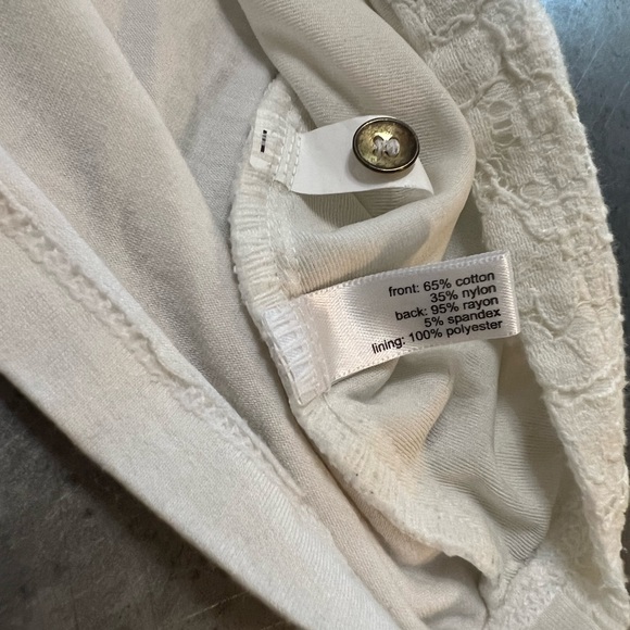 Lace 3/4 top size Large - Picture 4 of 4